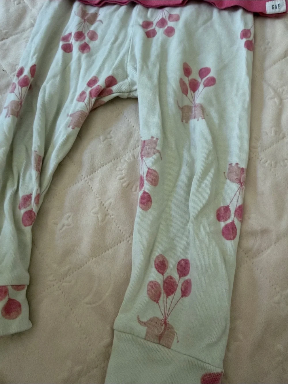 GAP Girls Hot Pink Top and Cream Balloon Pajama Set 12-18months